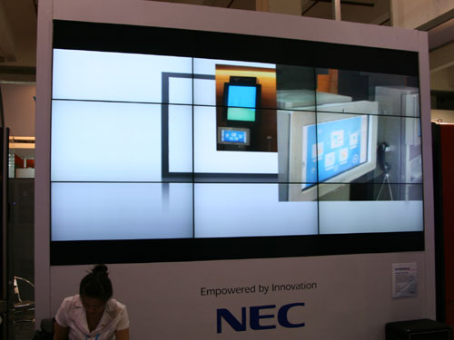 NEC X461UN Һ޷ƴ