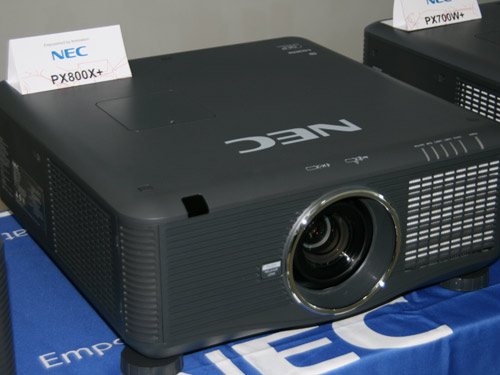 NEC工程投影机PX800X+系列助力安监