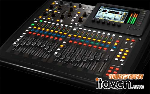 Behringer ֵ̨X32 COMPACT 