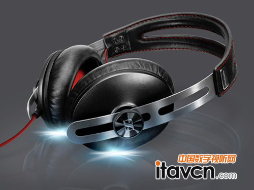 ɭƳȫMOMENTUM Black